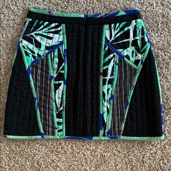 {NWOT} BCBGMAXAZRIA | Andrick Palms Quilted Skirt - Picture 5 of 8